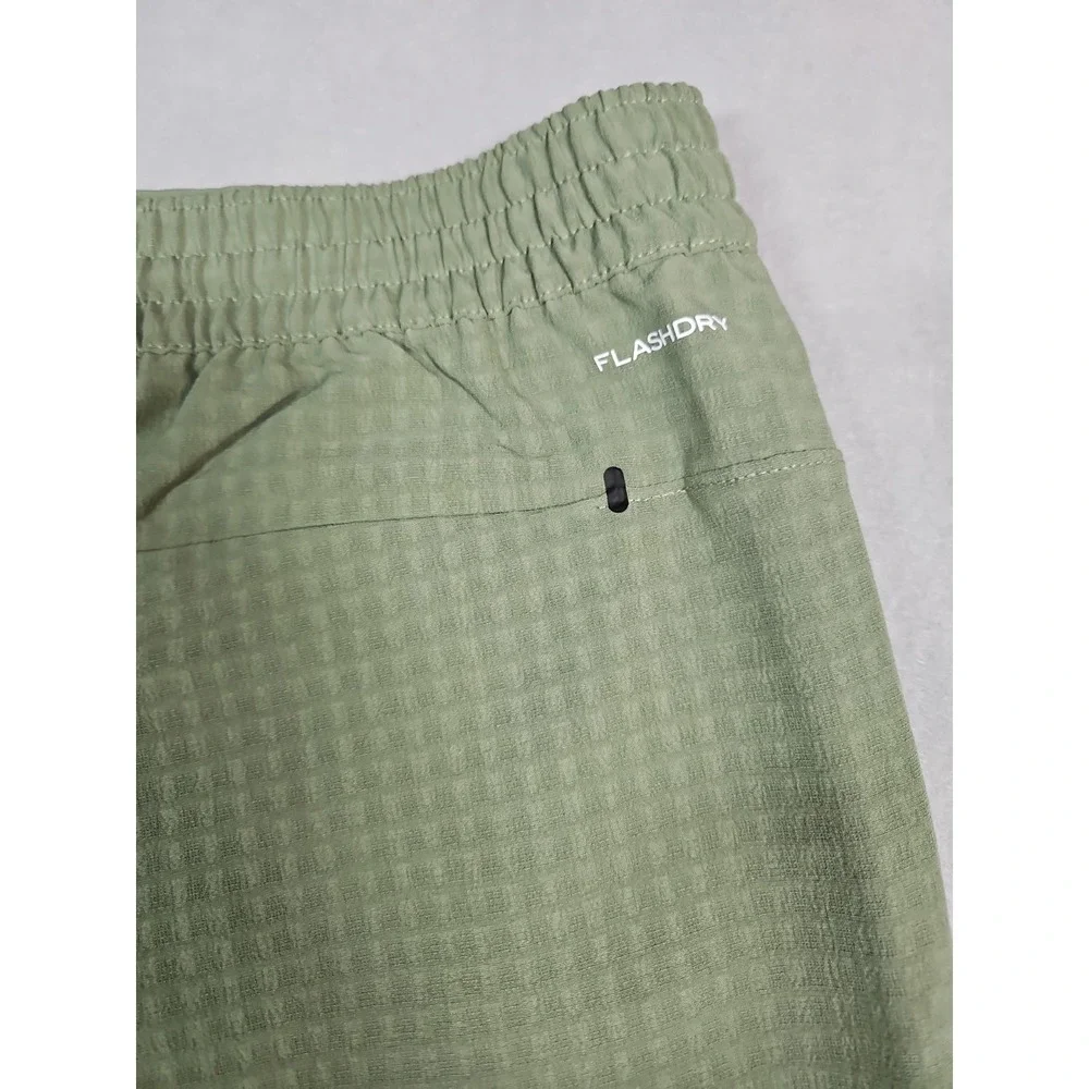 The North Face Mens Green Tekware FlashDry Pants Size Medium‎ NWT